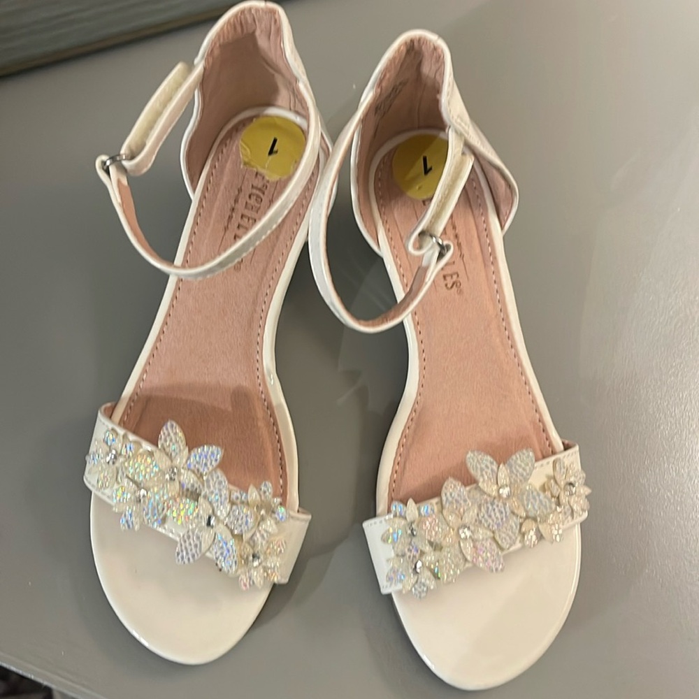 Girls white patent dressy sandal